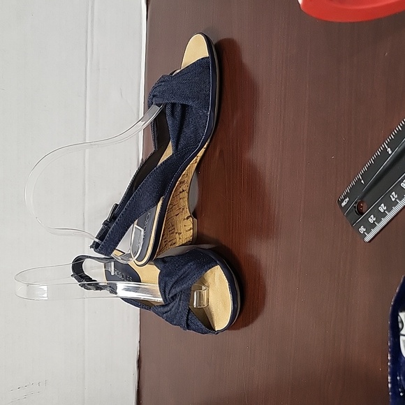 Aerosoles Zenthusiasm Womens Size 6.5 Slingback - Picture 5 of 12